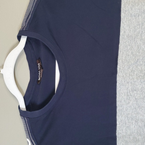 Michael Kors Mens Blue & Gray, Short Sleeve Shirt. Size Large - Picture 2 of 6